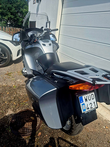 BMW R 1200 RT 3 of 12