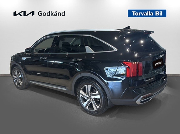 Kia Sorento 5 of 14