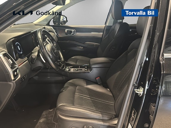 Kia Sorento 8 of 14