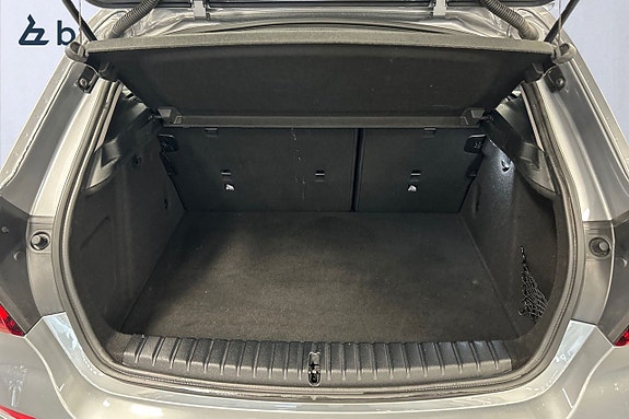 BMW 118i 10 of 18