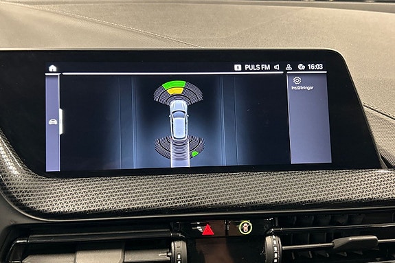 BMW 118i 13 of 18
