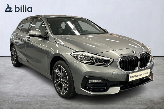 BMW 118i 17 of 18