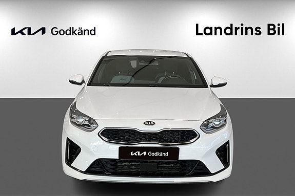 Kia ProCeed 2 of 20