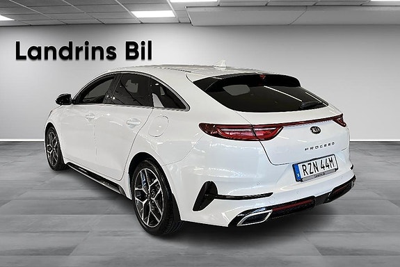 Kia ProCeed 6 of 22