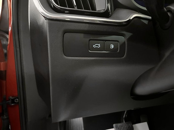Volvo XC60 17 of 26