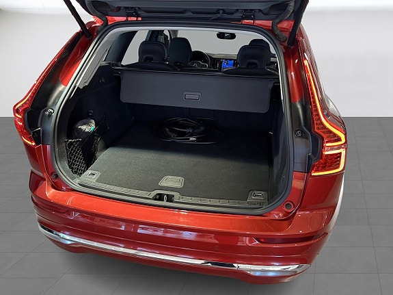 Volvo XC60 6 of 26