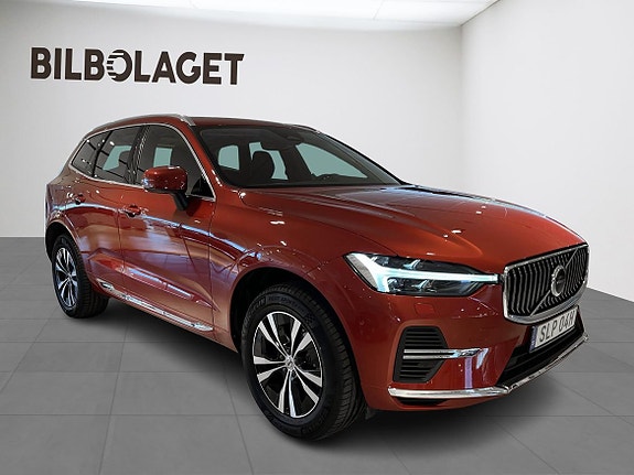 Volvo XC60 2 of 26