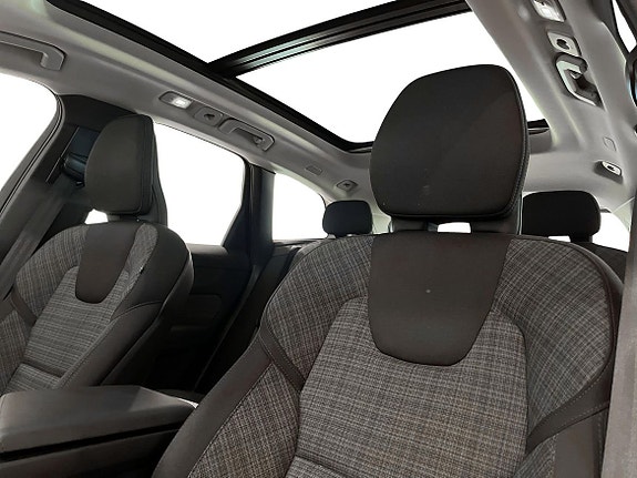 Volvo XC60 26 of 26