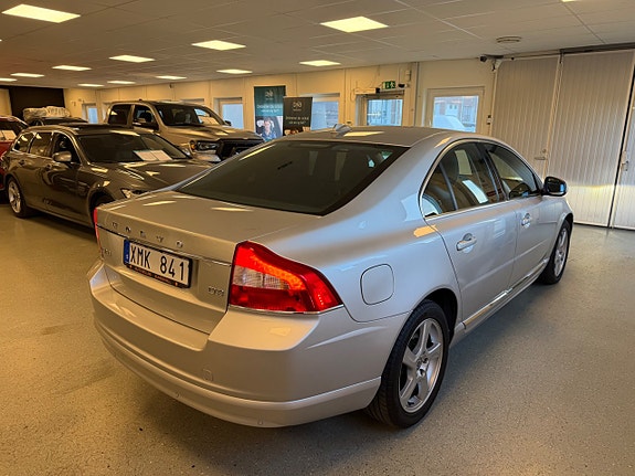 Volvo S80 10 of 30