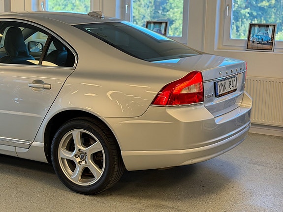Volvo S80 11 of 30