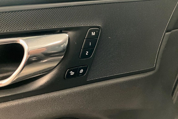 Volvo XC60 22 of 30