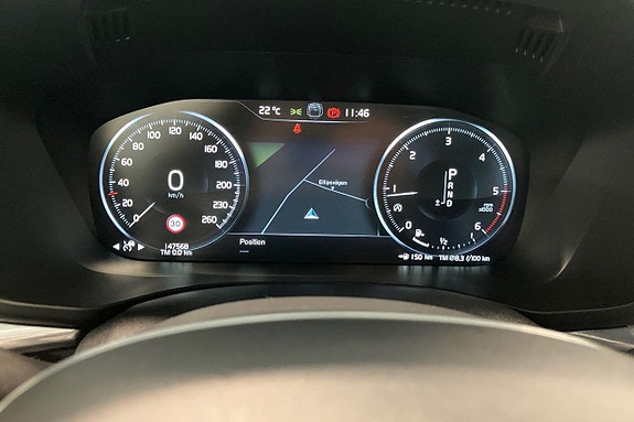 Volvo XC60 15 of 30
