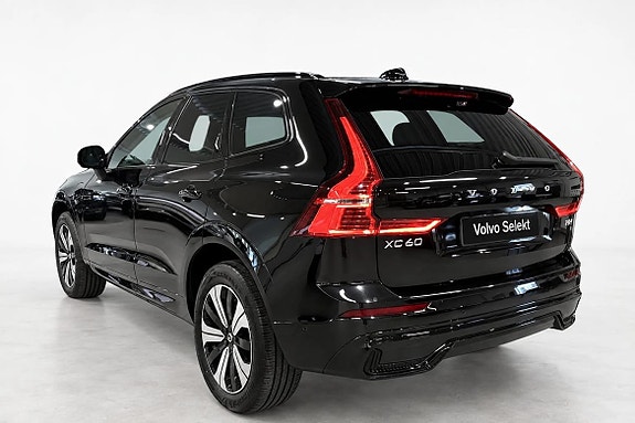 Volvo XC60 3 of 18
