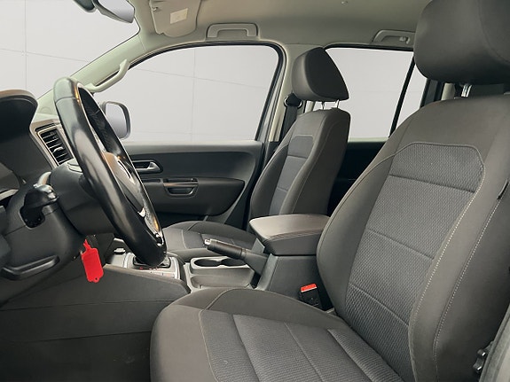 Volkswagen Amarok 16 of 30