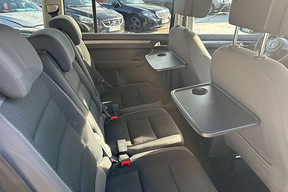 Volkswagen Touran 15 of 22