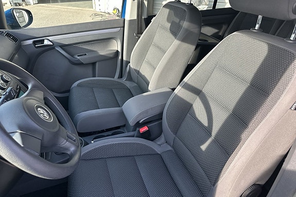 Volkswagen Touran 18 of 22