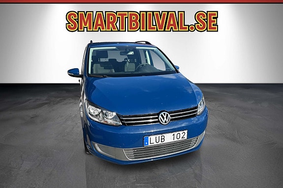 Volkswagen Touran 10 of 22