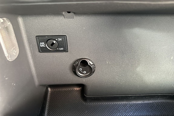 Volkswagen Touran 17 of 22