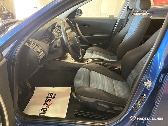 BMW 116i 8 of 15