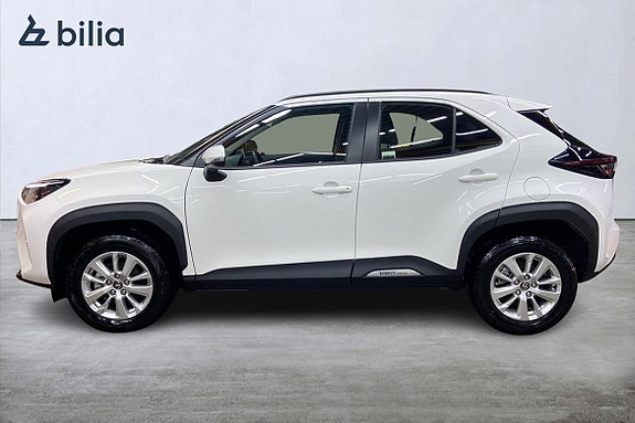Toyota Yaris Cross 3 of 21