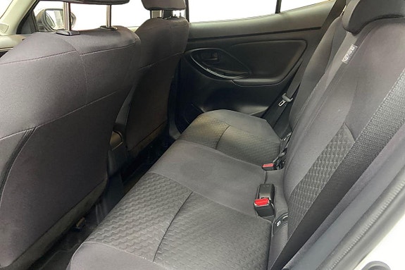 Toyota Yaris Cross 13 of 21