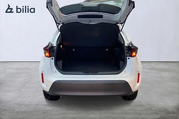 Toyota Yaris Cross 12 of 21