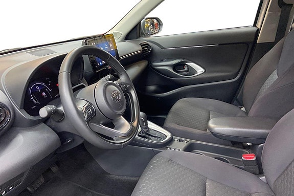 Toyota Yaris Cross 14 of 21