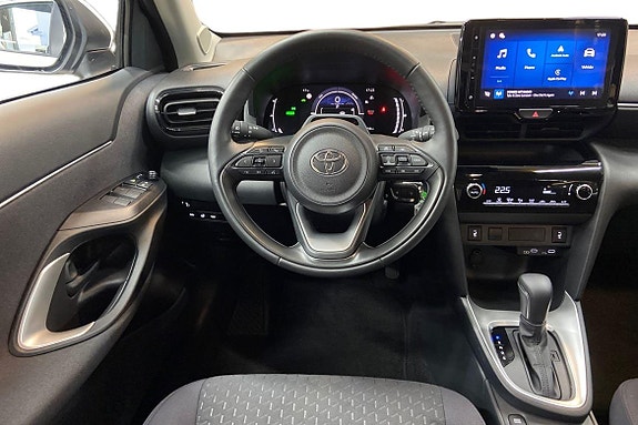 Toyota Yaris Cross 11 of 21