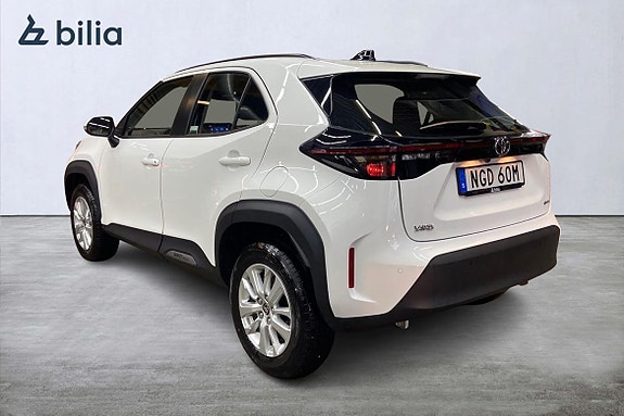 Toyota Yaris Cross 2 of 21