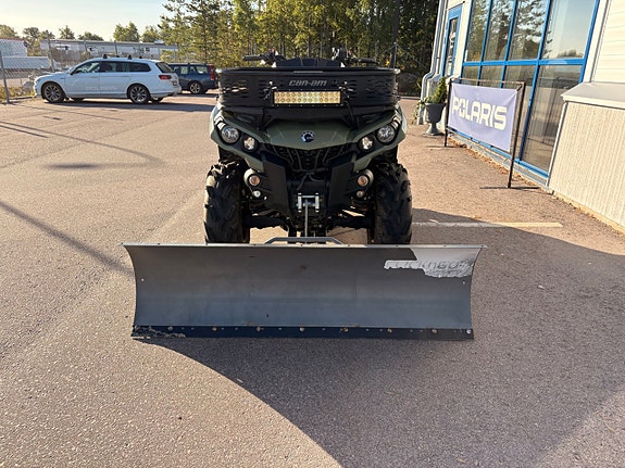 Can-Am Outlander 570 PRO 2 of 7