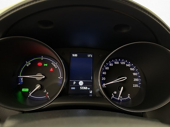 Toyota C-HR 14 of 27