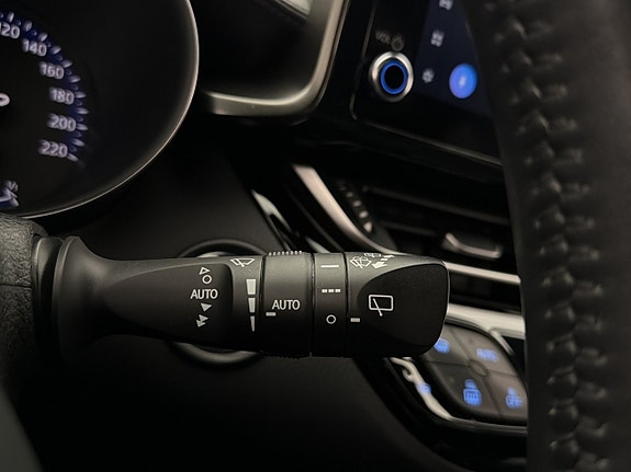Toyota C-HR 24 of 27