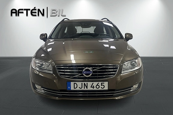 Volvo V70 3 of 25