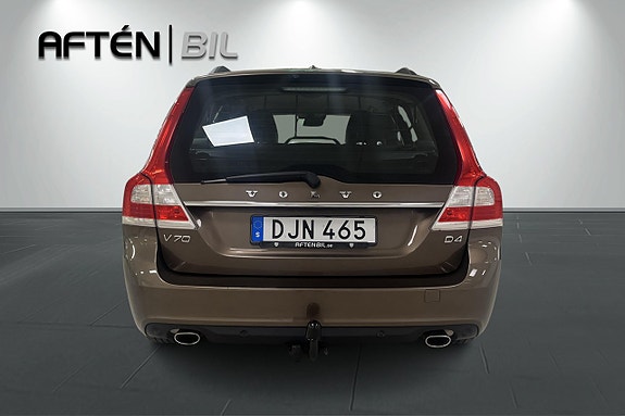 Volvo V70 8 of 25