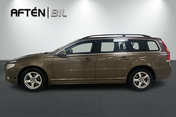 Volvo V70 10 of 25