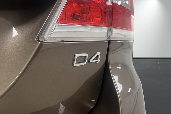 Volvo V70 11 of 25