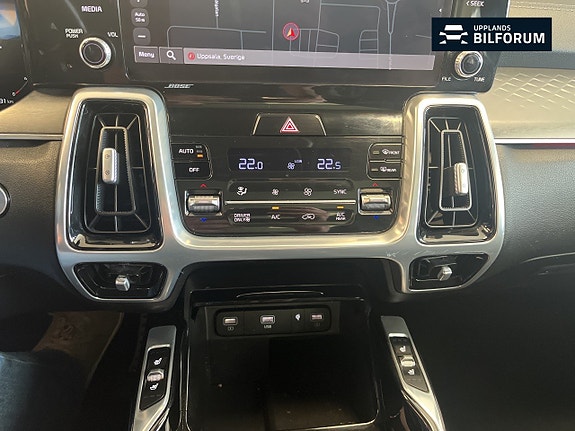 Kia Sorento 13 of 20