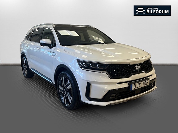 Kia Sorento 3 of 20