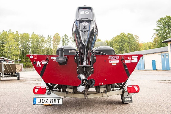 Tracker Pro 170 Mercury 50 ELPT 5 of 12
