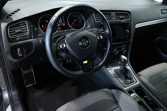 Volkswagen Golf Alltrack 6 of 18
