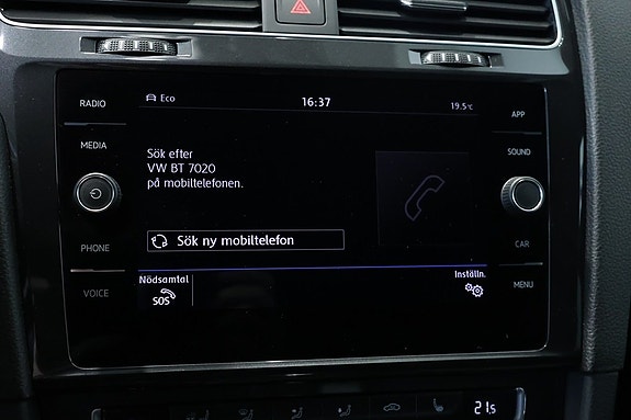 Volkswagen Golf Alltrack 11 of 18