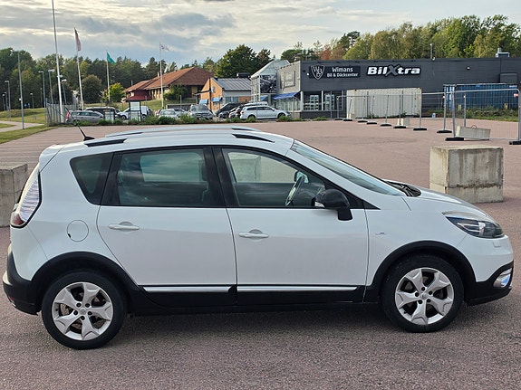 Renault Scenic XMod 6 of 12