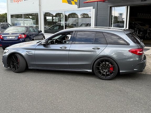 Mercedes-Benz AMG GT Black Series 6 of 13