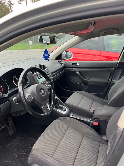 Volkswagen Golf VI 5 of 6