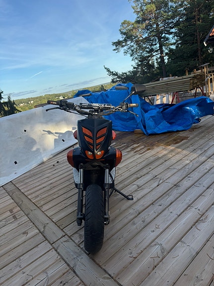 Yamaha Slider 3 of 7