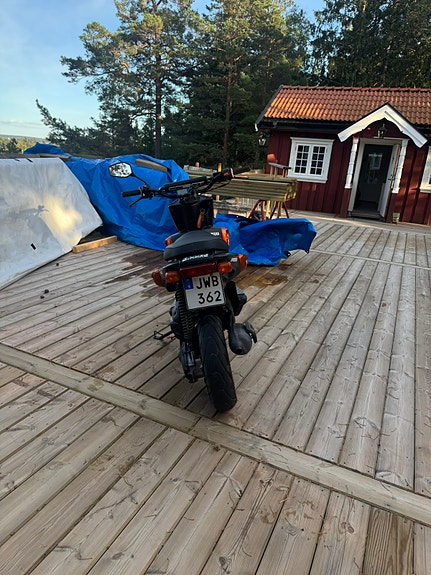 Yamaha Slider 6 of 7