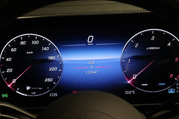 Mercedes-Benz GLC220 d 23 of 29