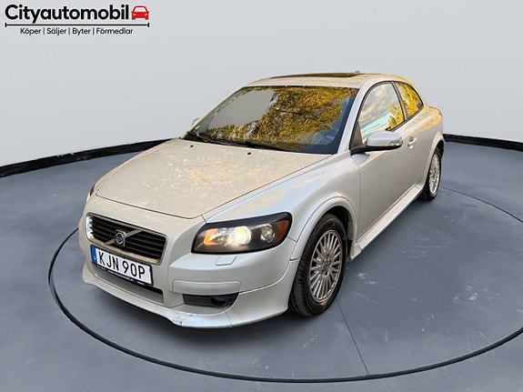Volvo C30 2 of 10