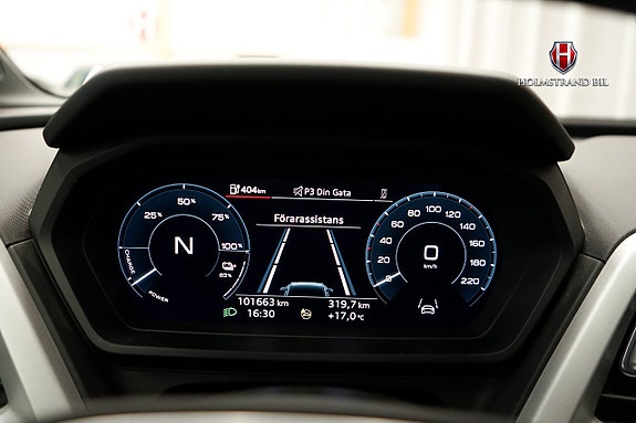 Audi Q4 e-tron 14 of 24