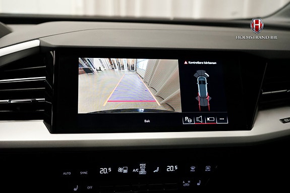 Audi Q4 e-tron 18 of 24